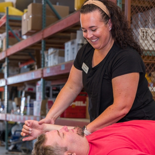 shoulder-pain-relief-iMove-Physcial-Therapy-St-Louis-MO